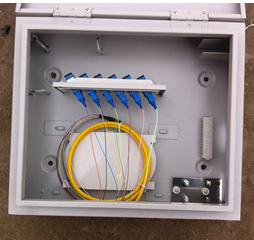 ABS材质48芯光缆分纤箱,1*32光分路器箱,SMC光纤楼道箱,PC合金光纤楼道箱,冷轧板光纤楼道箱图片|ABS材质48芯光缆分纤箱,1*32光分路器箱,SMC光纤楼道箱,PC合金光纤楼道箱,冷轧板光纤楼道箱产品图片由宏联通信设备公司生产提供-